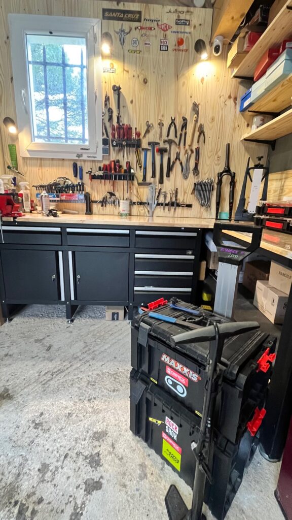 Réparation entretien vélos Roquefort les Pins